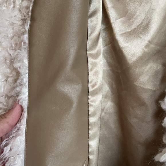 Moussy Faux Lamb Jacket - Picture 7 of 9